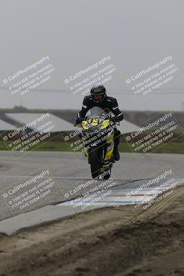 media/Nov-29-2025-TrackDaz (Sat) [[10ae2d9bce]]/C Group/Session 4 (Wheelie Bump)/